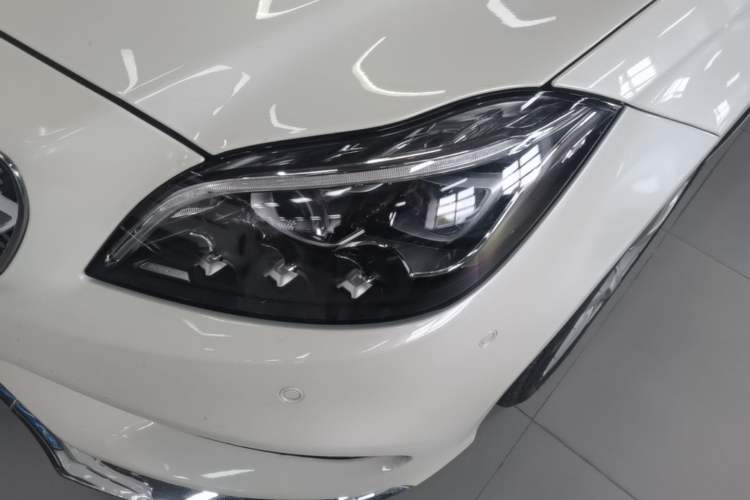 Used Mercedes-Benz CLS 2017 CLS 260 Elegant Edition Left Front Headlight