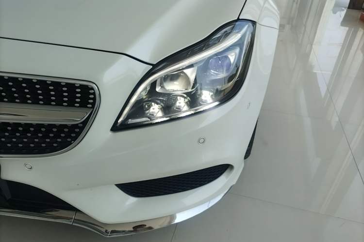 Used Mercedes-Benz CLS 2017 CLS 320 Elegant Edition Left Front Headlight