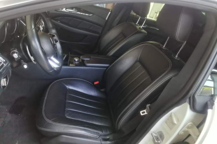 Used Mercedes-Benz CLS 2017 CLS 320 Elegant Edition Left Front Seat