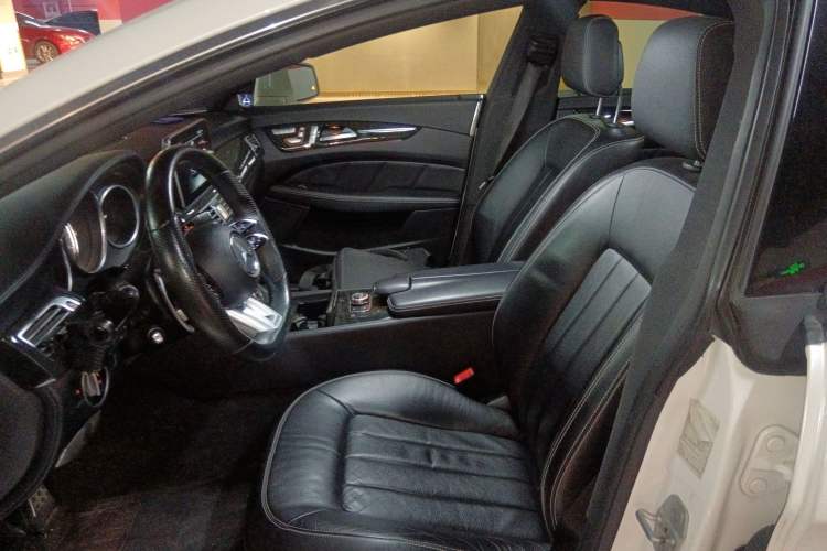 Used Mercedes-Benz CLS 2017 CLS 320 Elegant Edition Left Front Seat