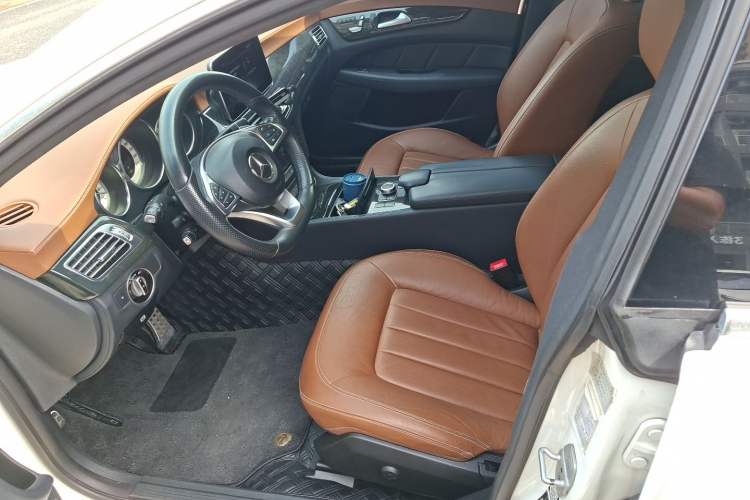 Used Mercedes-Benz CLS 2017 CLS 320 Elegant Edition Left Front Seat