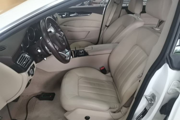Used Mercedes-Benz CLS 2017 CLS 260 Elegant Edition Left Front Seat