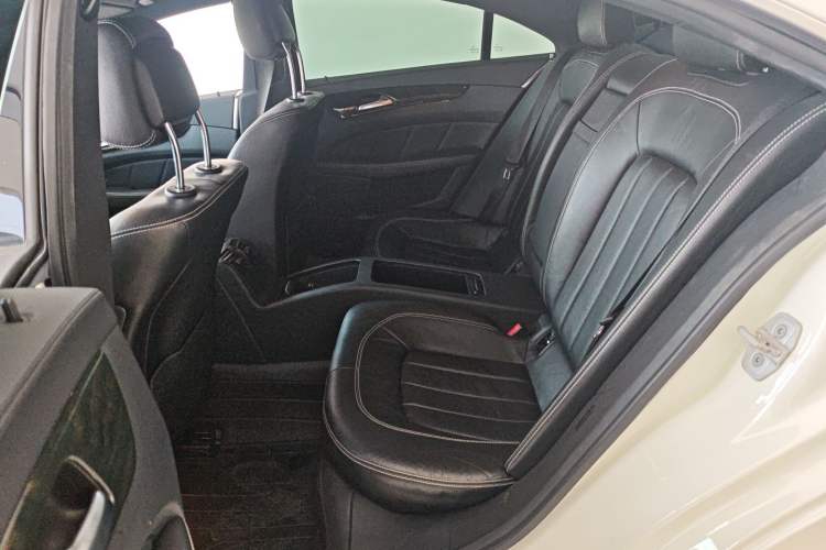 Used Mercedes-Benz CLS 2017 CLS 320 Elegant Edition Left Rear Seat