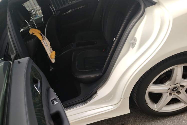 Used Mercedes-Benz CLS 2017 CLS 260 Elegant Edition Left Rear Seat