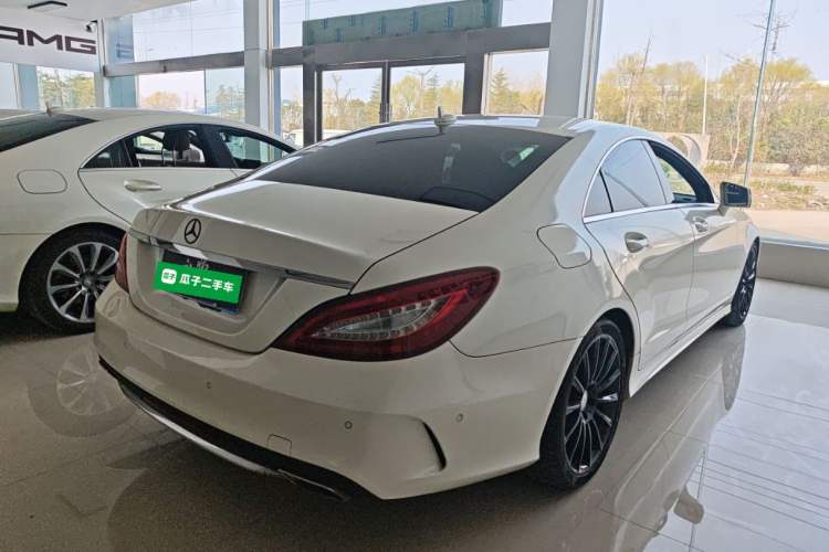Used Mercedes-Benz CLS 2017 CLS 320 Elegant Edition Rear Right 45 Deg