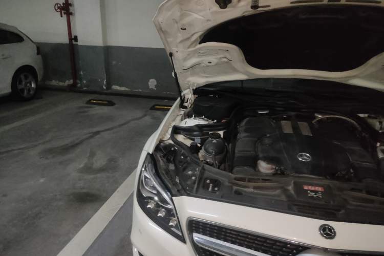Used Mercedes-Benz CLS 2017 CLS 320 Elegant Edition Right Front Headlight