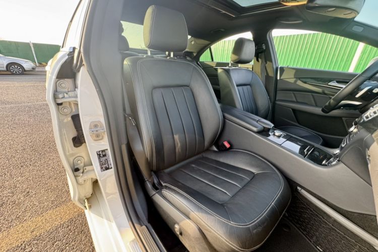 Used Mercedes-Benz CLS 2017 CLS 260 Elegant Edition Right Front Seat
