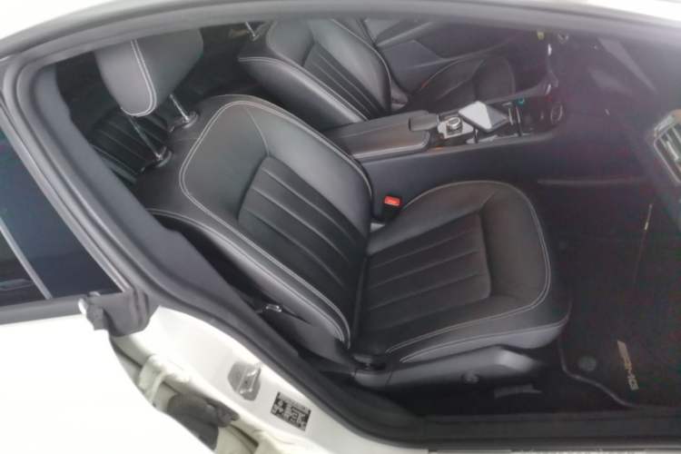 Used Mercedes-Benz CLS 2017 CLS 260 Elegant Edition Right Front Seat