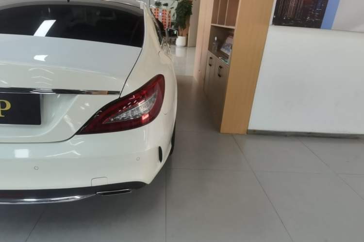 Used Mercedes-Benz CLS 2017 CLS 320 Elegant Edition Right Rear Taillight
