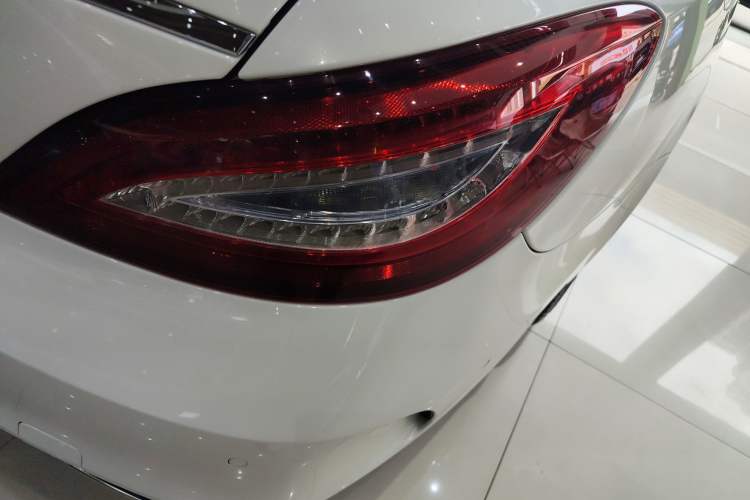 Used Mercedes-Benz CLS 2017 CLS 320 Elegant Edition Right Rear Taillight