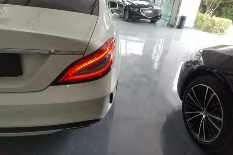 Used Mercedes-Benz CLS 2017 CLS 260 Elegant Edition Right Rear Taillight