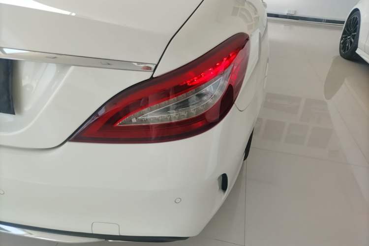 Used Mercedes-Benz CLS 2017 CLS 320 Elegant Edition Right Rear Taillight