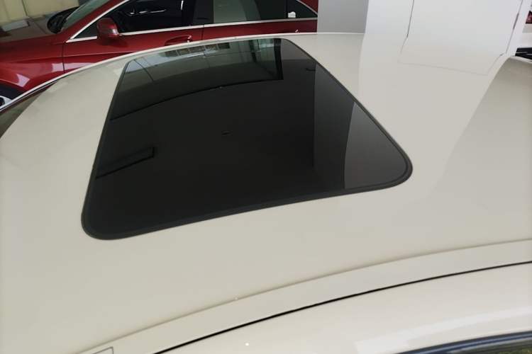Used Mercedes-Benz CLS 2017 CLS 320 Elegant Edition Roof