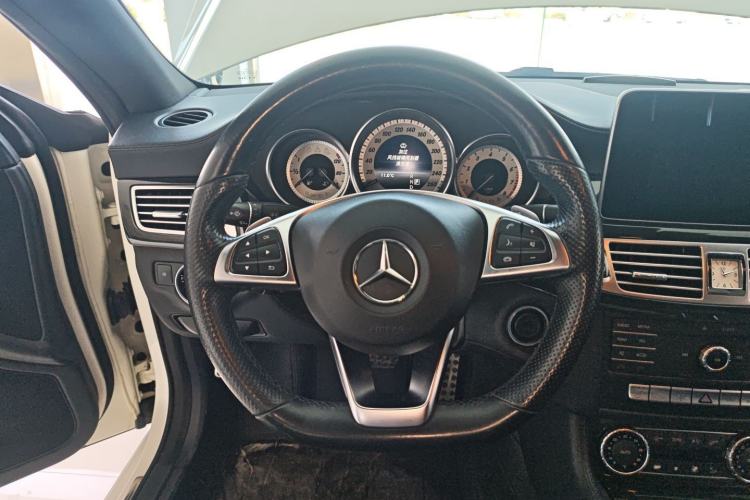 Used Mercedes-Benz CLS 2017 CLS 320 Elegant Edition Steering Wheel