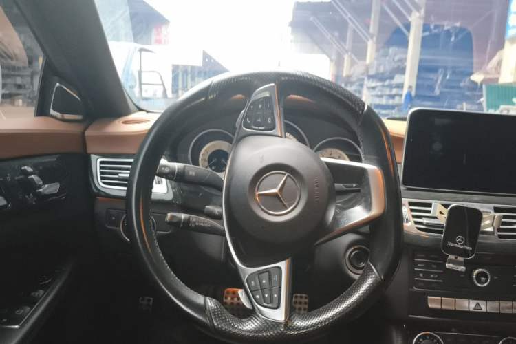 Used Mercedes-Benz CLS 2017 CLS 260 Elegant Edition Steering Wheel