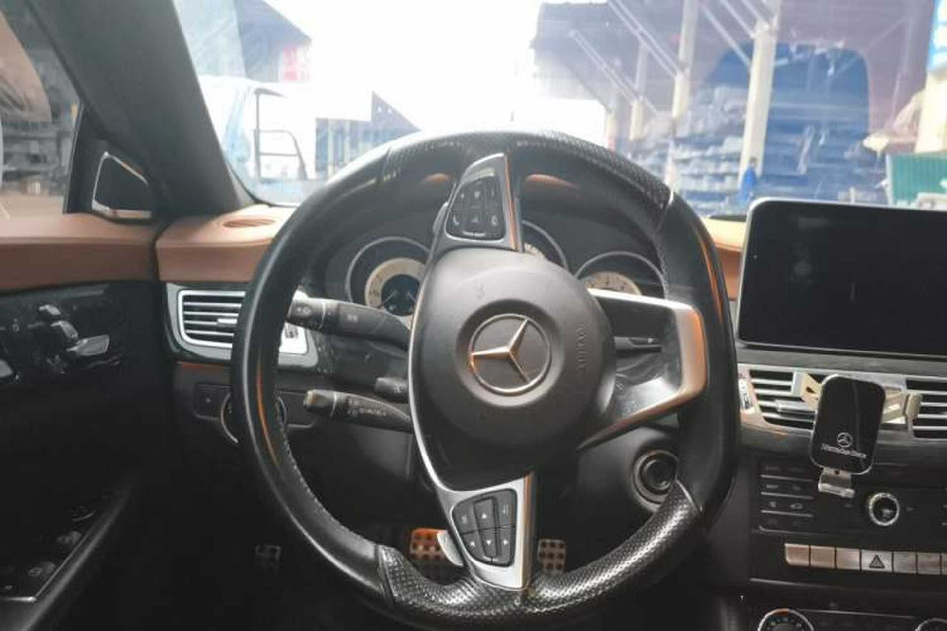 Used Mercedes-Benz CLS 2017 CLS 260 Elegant Edition Steering Wheel