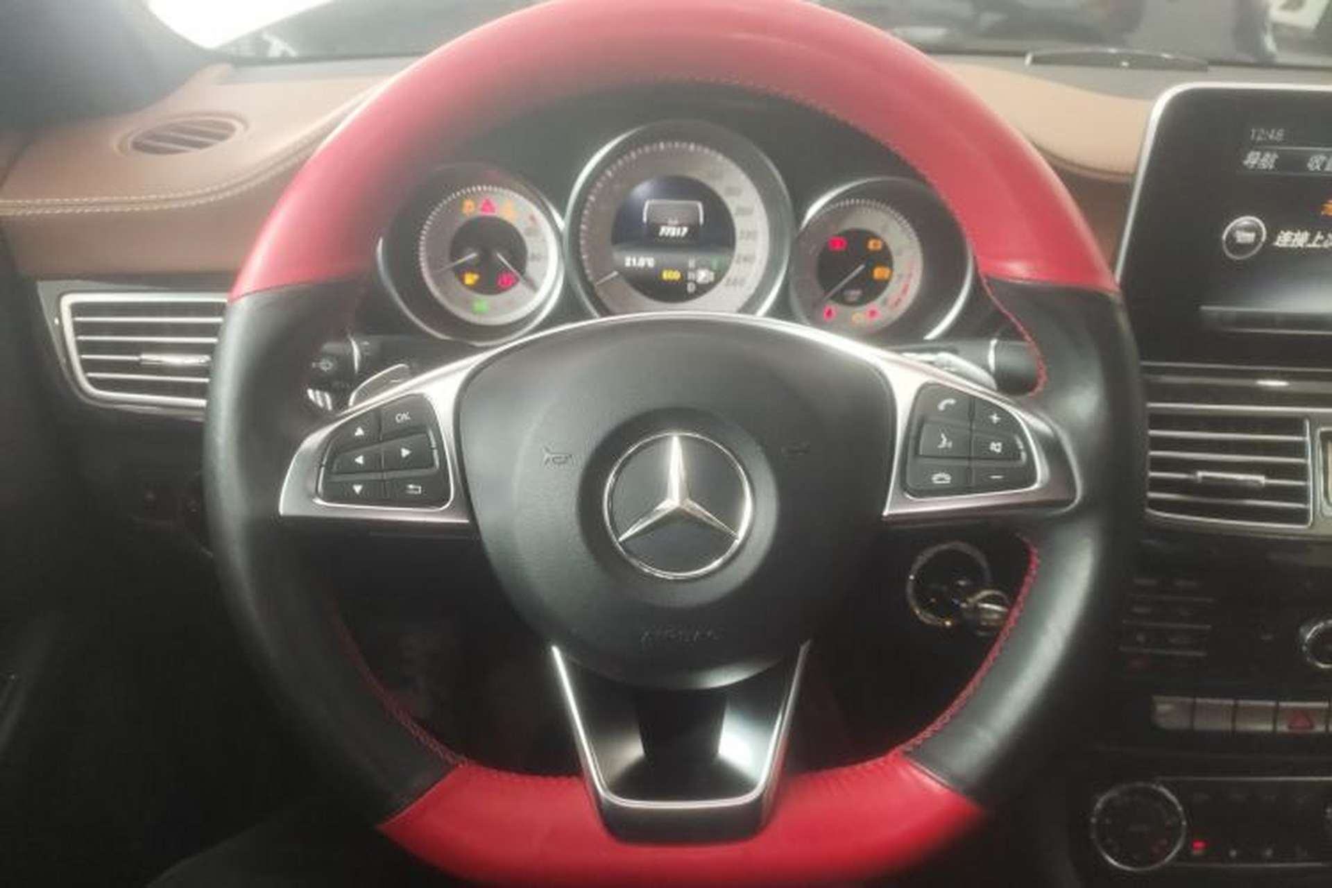 Used Mercedes-Benz CLS 2017 CLS 260 Elegant Edition Steering Wheel