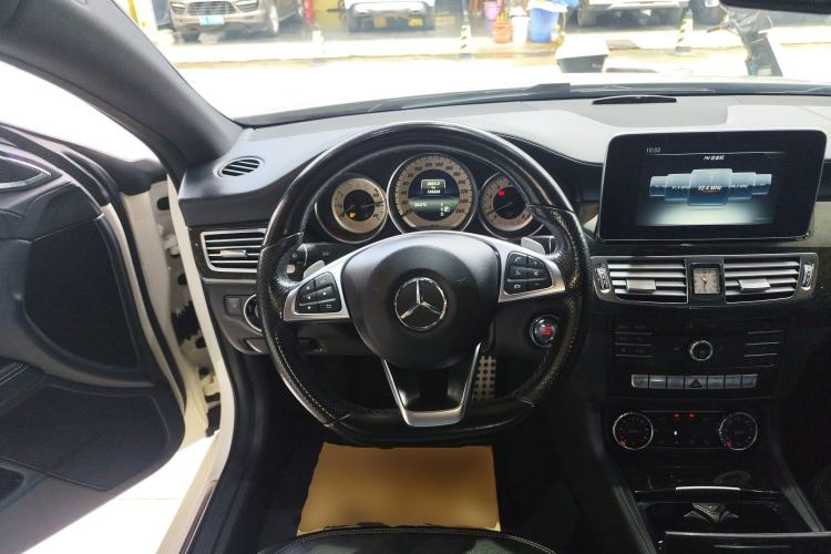 Used Mercedes-Benz CLS 2017 CLS 320 Elegant Edition Steering Wheel