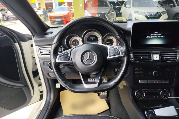 Used Mercedes-Benz CLS 2017 CLS 320 Elegant Edition Steering Wheel