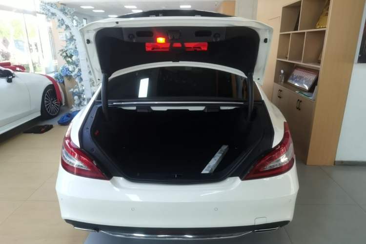 Used Mercedes-Benz CLS 2017 CLS 320 Elegant Edition Trunk
