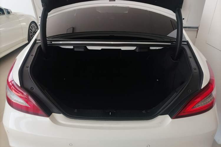 Used Mercedes-Benz CLS 2017 CLS 320 Elegant Edition Trunk
