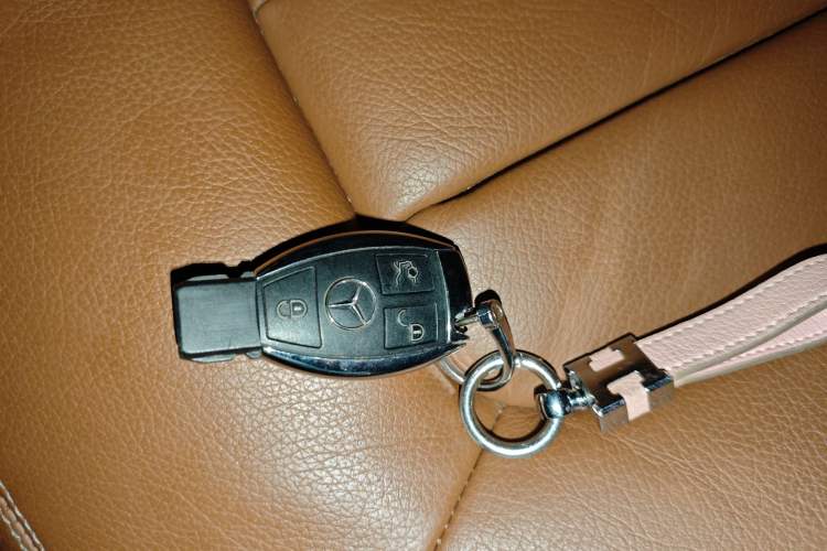 Used Mercedes-Benz CLS 2017 CLS 260 Elegant Edition Vehicle Key