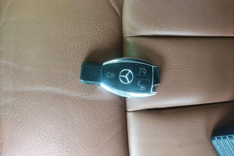 Used Mercedes-Benz CLS 2017 CLS 320 Elegant Edition Vehicle Key