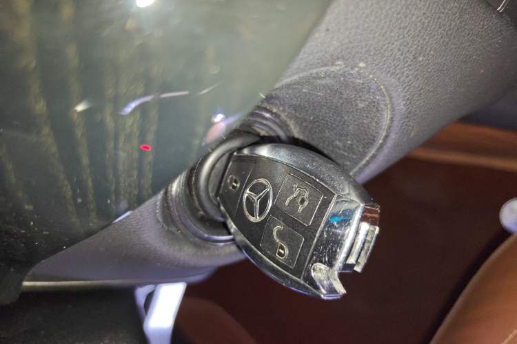Used Mercedes-Benz CLS 2017 CLS 320 Elegant Edition Vehicle Key
