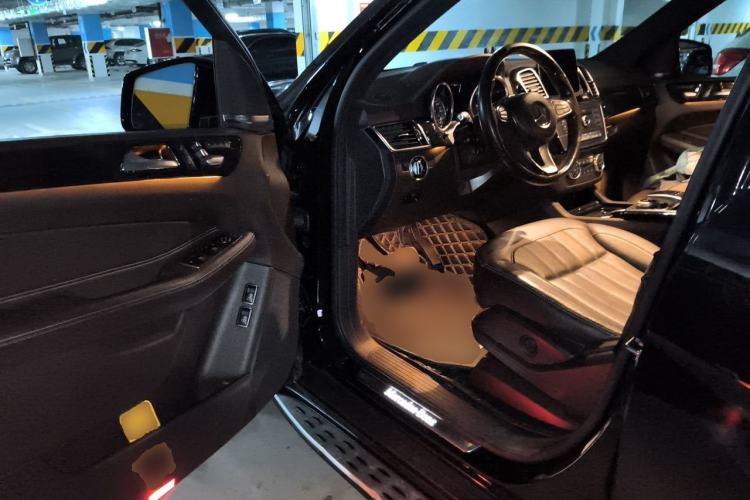 Used Mercedes-Benz CLS  Driver Seat