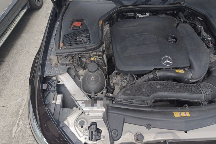 Used Mercedes-Benz CLS 2018 CLS 300 Dynamic Edition Engine Bay Right