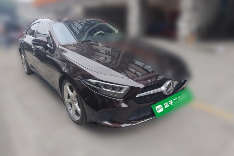 Used Mercedes-Benz CLS 2018 CLS 300 Dynamic Edition Front Right 45 Deg