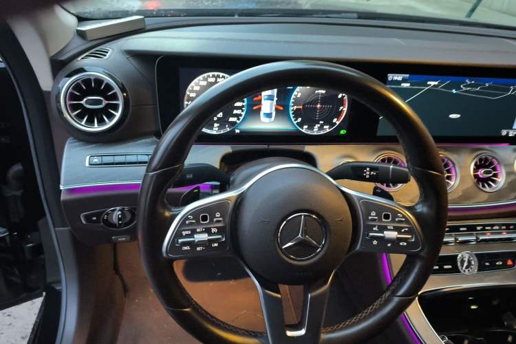 Used Mercedes-Benz CLS 2018 CLS 300 Luxury Model Instrument Cluster
