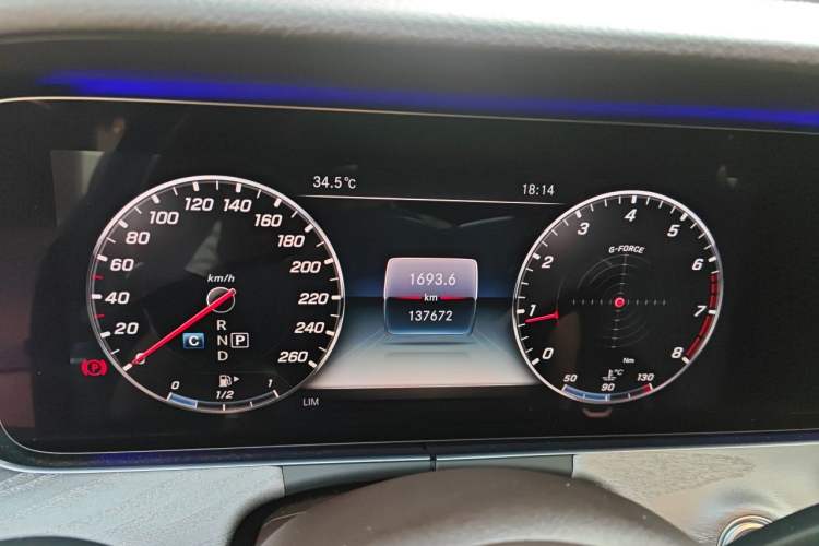 Used Mercedes-Benz CLS 2018 CLS 300 Luxury Model Instrument Cluster