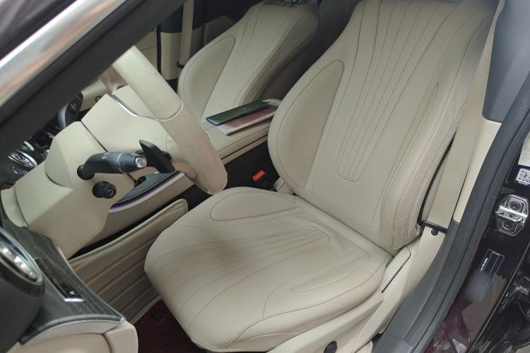 Used Mercedes-Benz CLS 2018 CLS 300 Dynamic Edition Left Front Seat