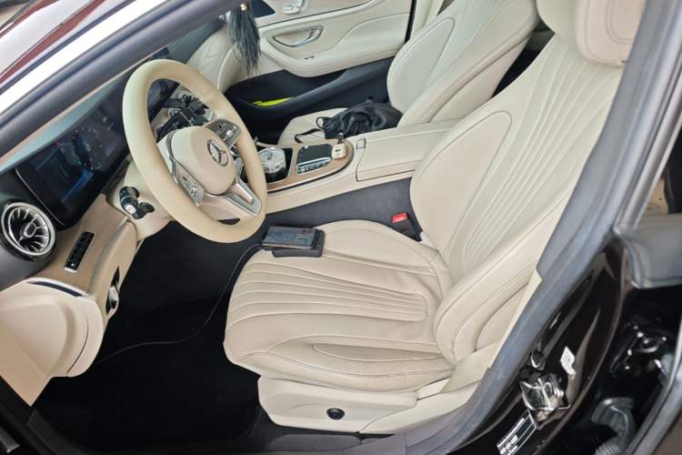 Used Mercedes-Benz CLS 2018 CLS 300 Dynamic Edition Left Front Seat