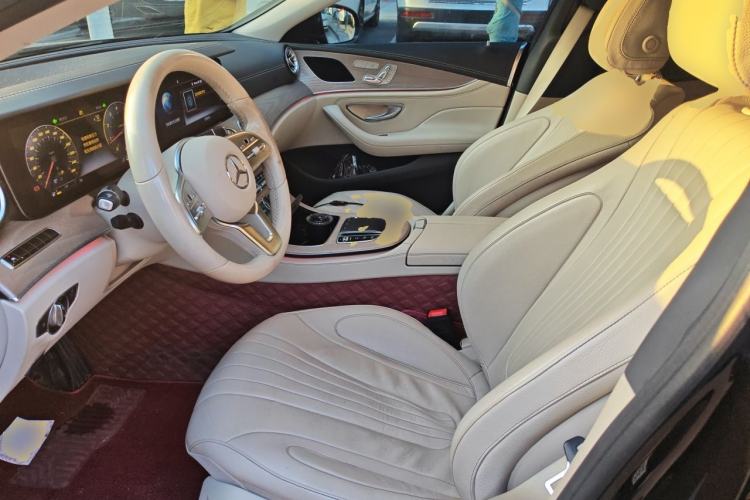 Used Mercedes-Benz CLS 2018 CLS 300 Dynamic Edition Left Front Seat