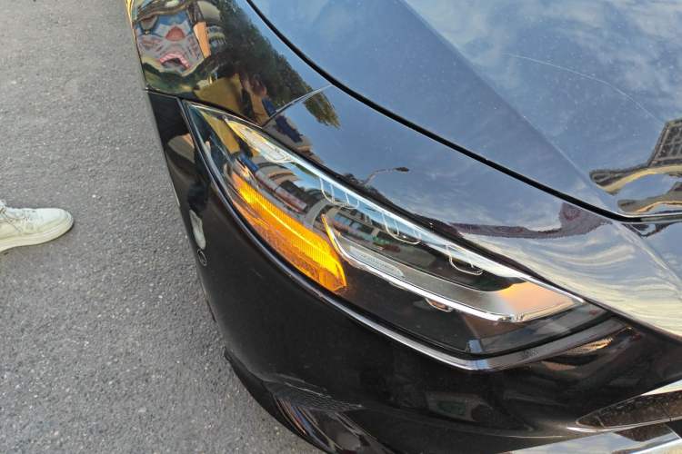 Used Mercedes-Benz CLS 2018 CLS 300 Dynamic Edition Right Front Headlight