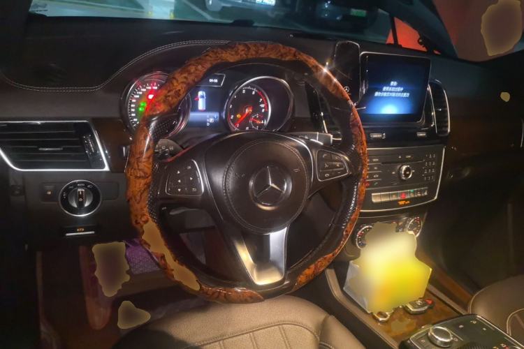 Used Mercedes-Benz CLS  Steering Wheel