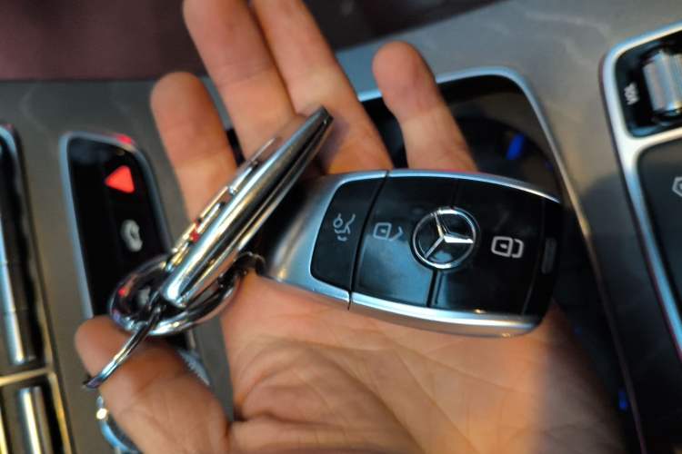 Used Mercedes-Benz CLS 2018 CLS 300 Luxury Model Vehicle Key