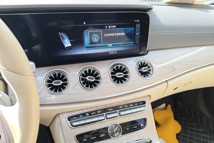 Used Mercedes-Benz CLS 2018 CLS 300 Dynamic Edition Audio And AC Panel
