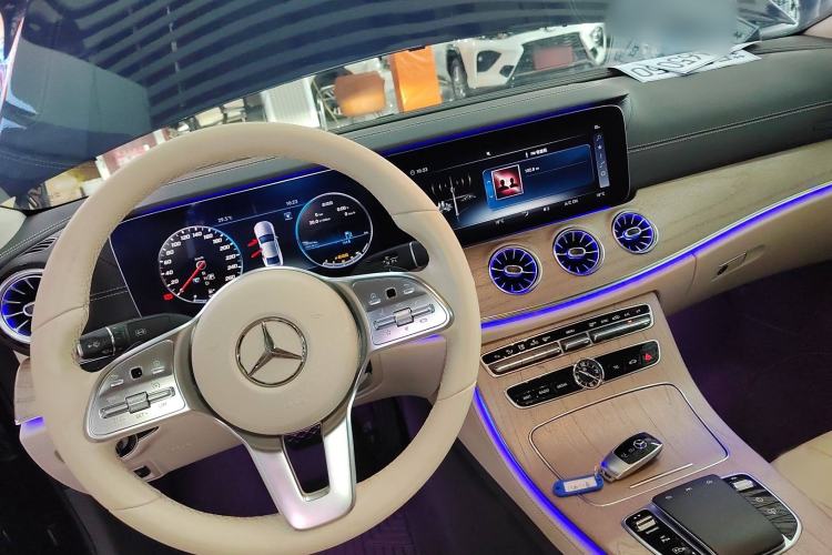 Used Mercedes-Benz CLS 2018 CLS 300 Luxury Model Gear Lever