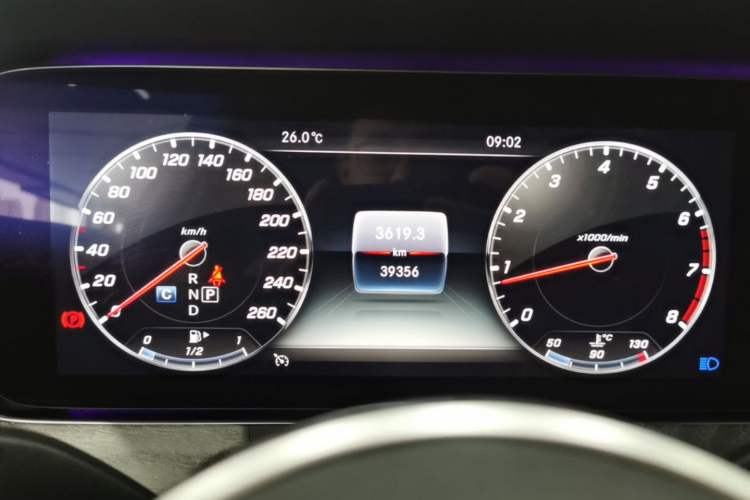 Used Mercedes-Benz CLS 2018 CLS 300 Luxury Model Instrument Cluster