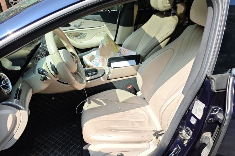 Used Mercedes-Benz CLS 2018 CLS 300 Dynamic Edition Left Front Seat