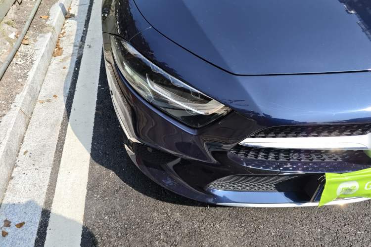 Used Mercedes-Benz CLS 2018 CLS 300 Dynamic Edition Right Front Headlight