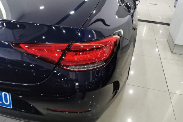 Used Mercedes-Benz CLS 2018 CLS 300 Luxury Model Right Rear Taillight