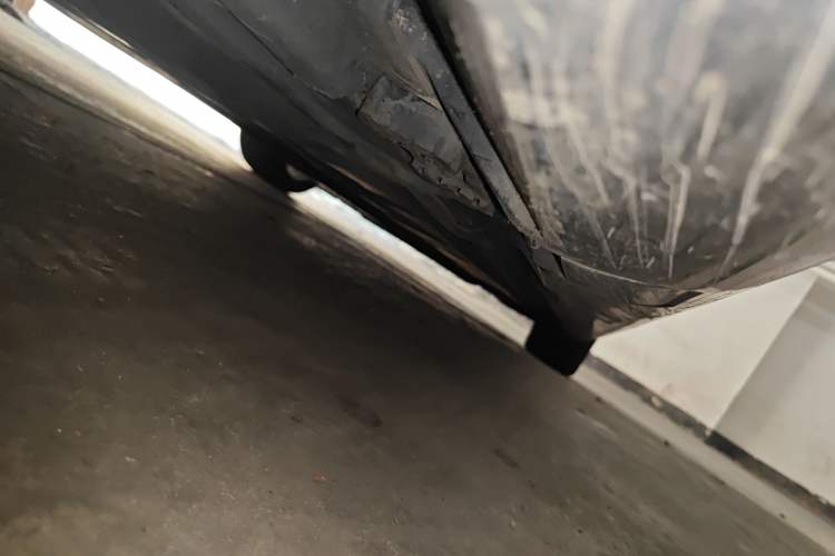 Used Mercedes-Benz CLS 2018 CLS 350 4MATIC Chassis Rear Right