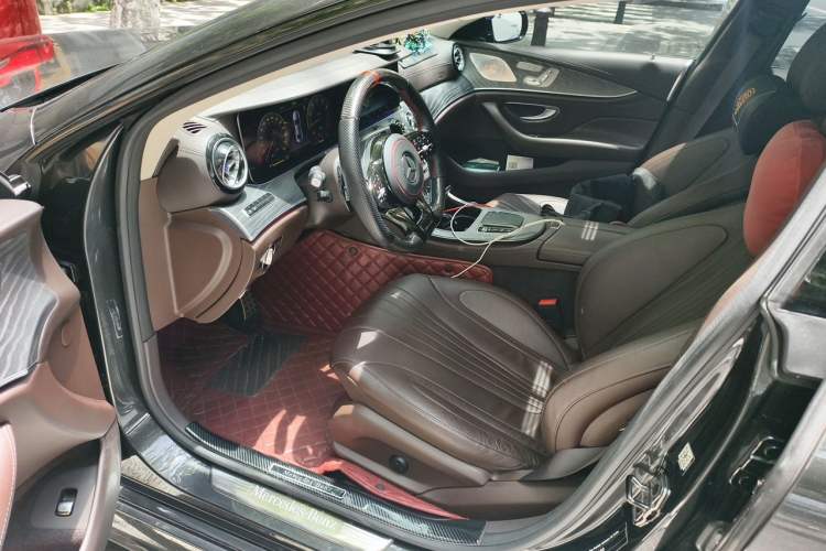 Used Mercedes-Benz CLS 2018 CLS 350 4MATIC Driver Seat