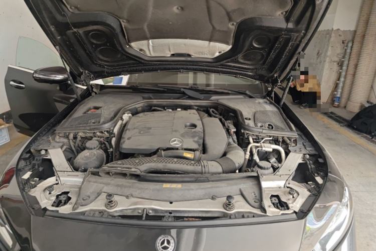 Used Mercedes-Benz CLS 2018 CLS 350 4MATIC Engine Bay