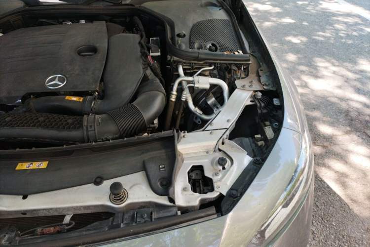 Used Mercedes-Benz CLS 2018 CLS 300 Dynamic Edition Engine Bay Left