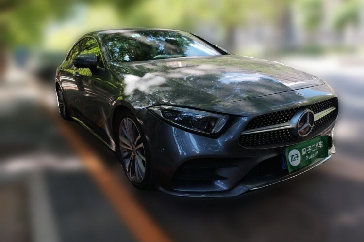 Used Mercedes-Benz CLS 2018 CLS 300 Dynamic Edition Front Right 45 Deg